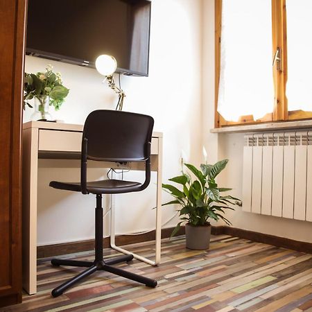 Free Parking & Wi-Fi 5 Min To Hospital Cisanello Apartamento Pisa Exterior foto