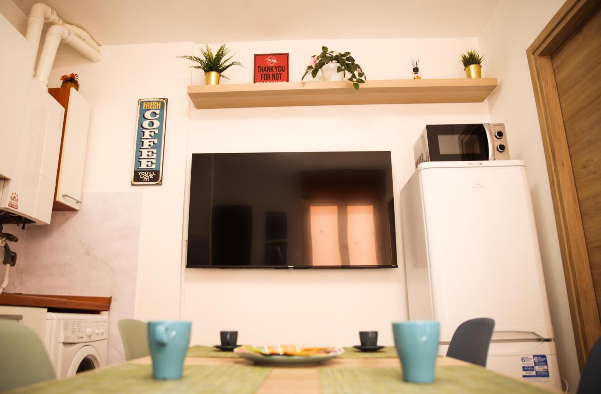 Free Parking & Wi-Fi 5 Min To Hospital Cisanello Apartamento Pisa Exterior foto