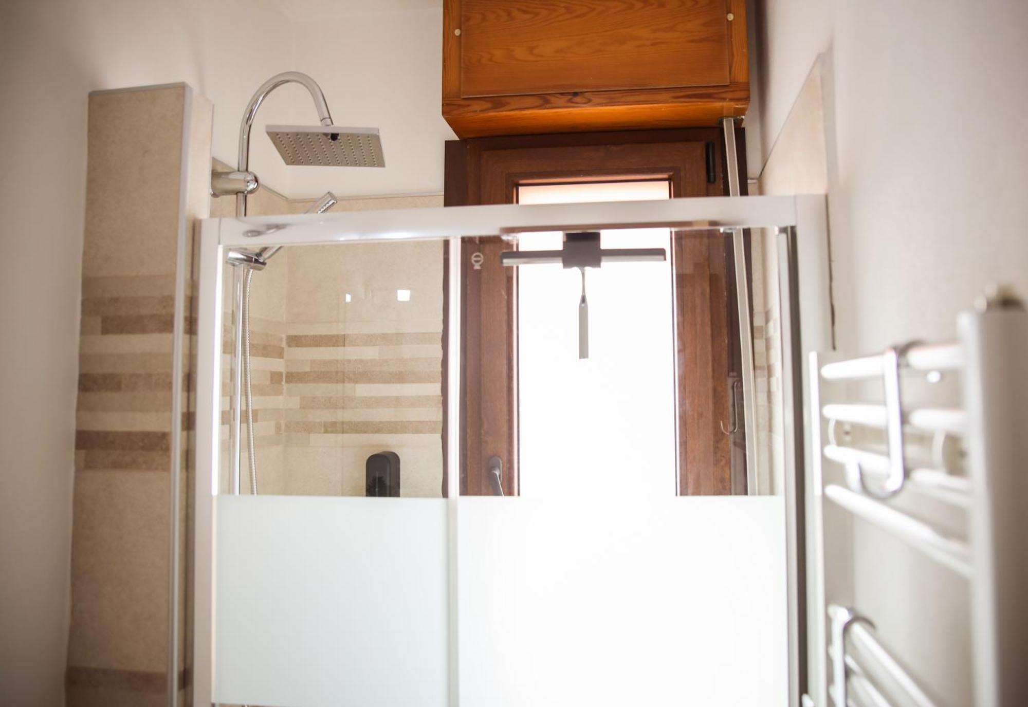 Free Parking & Wi-Fi 5 Min To Hospital Cisanello Apartamento Pisa Exterior foto